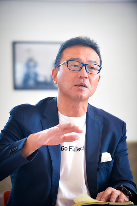 会計バンク株式会社代表取締役CEO　反町秀樹